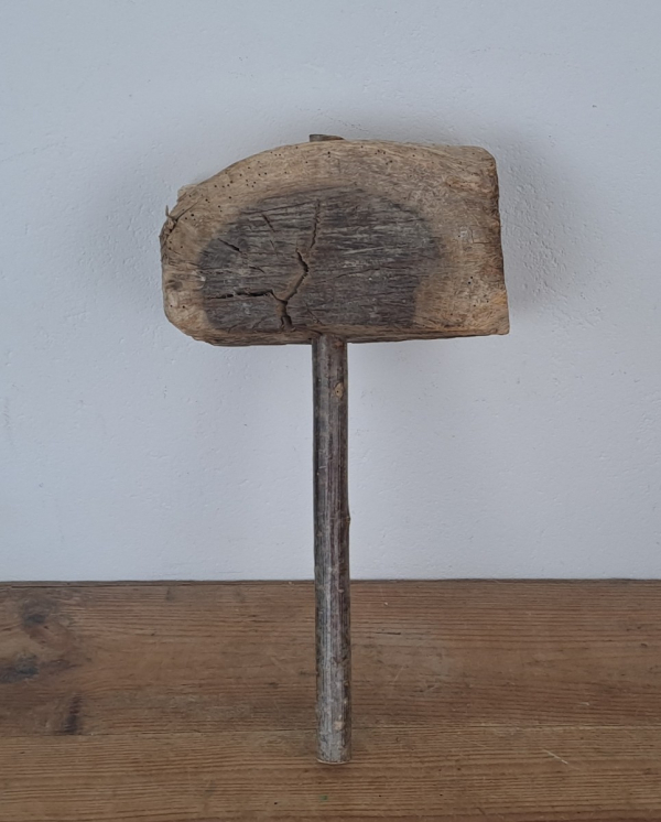 Ancien maillet en bois n°9465