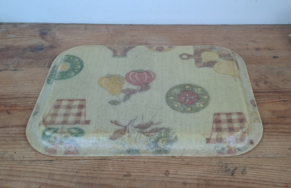 Plateau vintage en fibre de verre n°9601