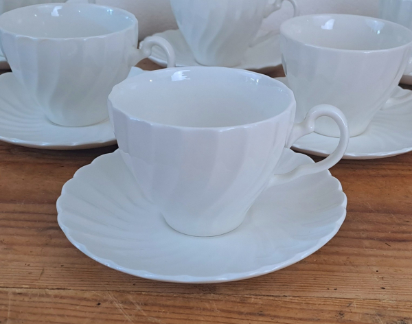 Lot de 6 tasses a thé Johnson n°9794