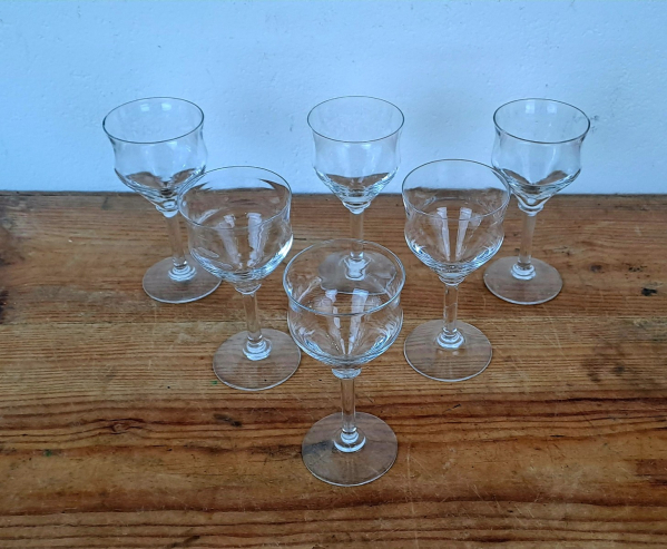 Lot de 6 verres a apéritif vintages n°9882