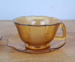 Paire de tasses vintages / Verre ambré / n°9952