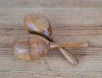 Paire de maracas en bois n°9995