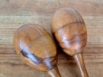 Paire de maracas en bois n°9995