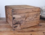 Ancienne caisse en bois publicitaire n°1056