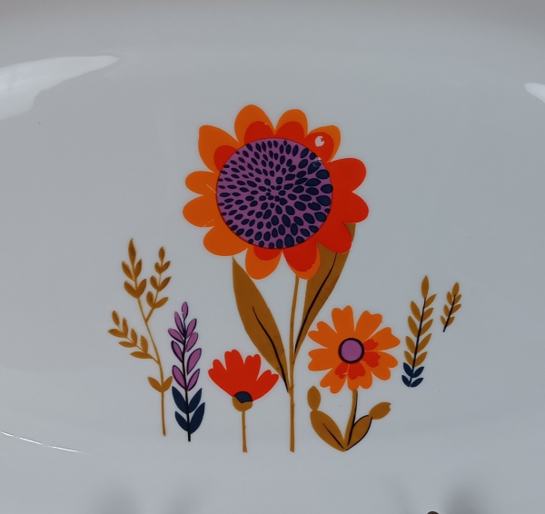 Plat vintage en porcelaine n°1125