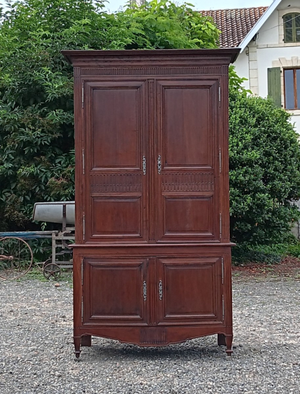 Ancien buffet en noyer n°1114