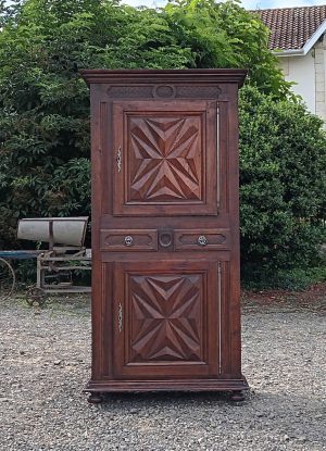 Ancienne bonnetière / Armoire / Buffet en chêne n°1118