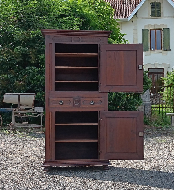 Ancienne bonnetière / Armoire / Buffet en chêne n°1118