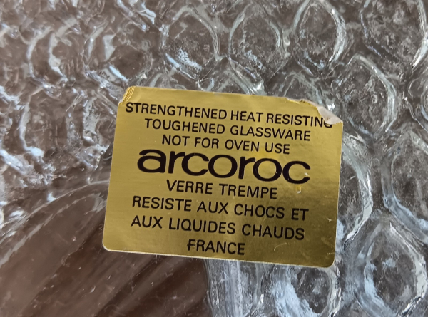 Grand plat vintage en verre Arcoroc / poisson / n°1356