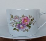 Grande tasse vintage en porcelaine n°1392