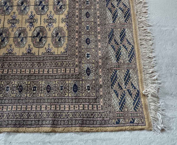 Ancien grand tapis fait main / Pakistan / n°1415