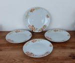 Lot de 4 assiettes en porcelaine n°1460