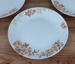 Lot de 4 assiettes en porcelaine n°1460