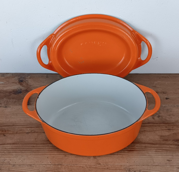 Grande cocotte en fonte vintage n°1585