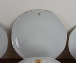 Service de table / Porcelaine / Blanc et or / n°1867