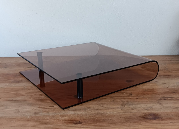 Support / Réhausseur vintage IBM en plexi fumé n°1784