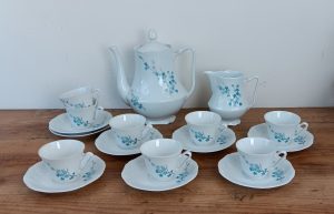 Service a café vintage en porcelaine / Myosotis / n°1863