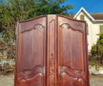 Ancienne paire de portes d'armoire en merisier n°1297