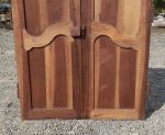 Ancienne paire de portes d'armoire en noyer n°1252