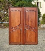 Ancienne paire de portes d'armoire en noyer n°1246