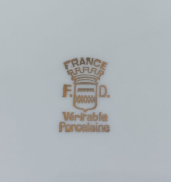 Service de table en porcelaine n°2299