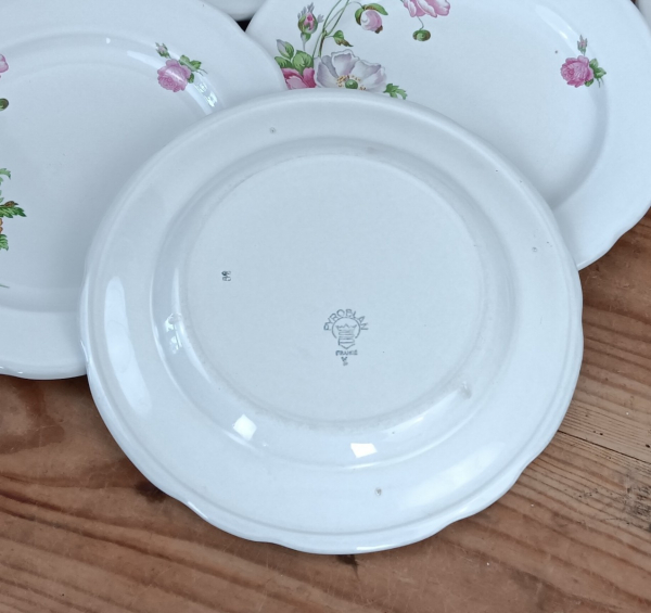 Lot de 6 assiettes plates en faïence n°1576