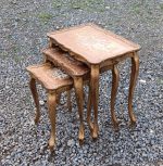 Lot de 3 tables gigognes italiennes n°1645