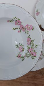 Lot de 6 assiettes a soupe en porcelaine n°2059