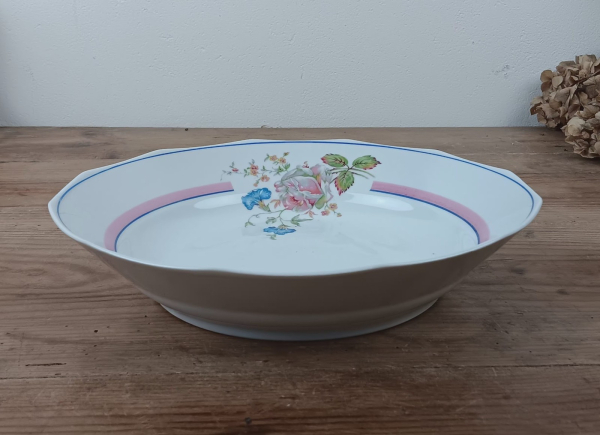 Saladier / Plat en porcelaine n°2061