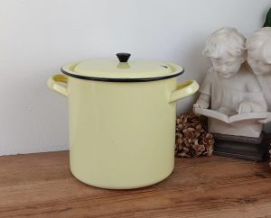 Cocotte / Faitout vintage en tôle émaillée n°2224