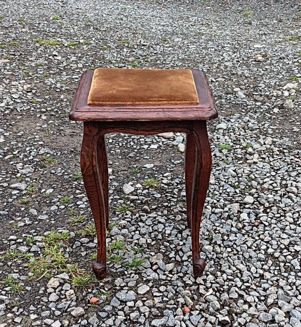 Ancien tabouret en chêne n°2343