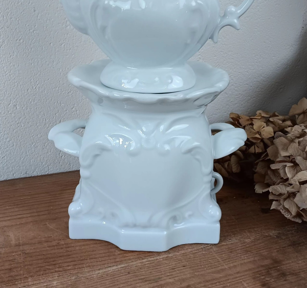 Superbe tisanière en porcelaine de Limoges n°2510