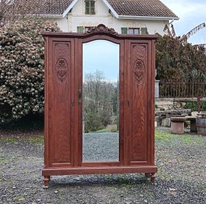 Ancienne armoire en chêne n°2472