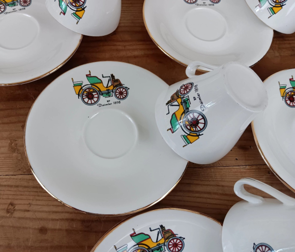 Lot de 6 tasses vintages / Daimler / n°2859