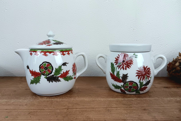 Tasse + Théière / Porcelaine de Paris / Fleur de tabac / n°2870