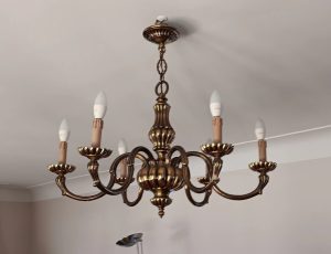 Grand lustre en bronze / 6 bras / n°3053