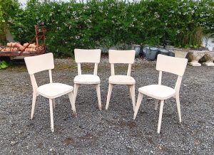 Lot de 4 chaises vintages Monobloc n°3207