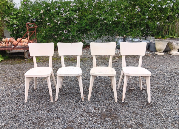 Lot de 4 chaises vintages Monobloc n°3207