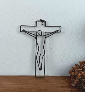 Crucifix vintage en métal n°10099