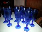 Lot de 12 flûtes a champagne / verre bleu / n°8031