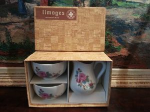 Ancien coffret / Limoges / Bols / n°8157