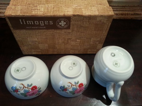 Ancien coffret / Limoges / Bols / n°8157