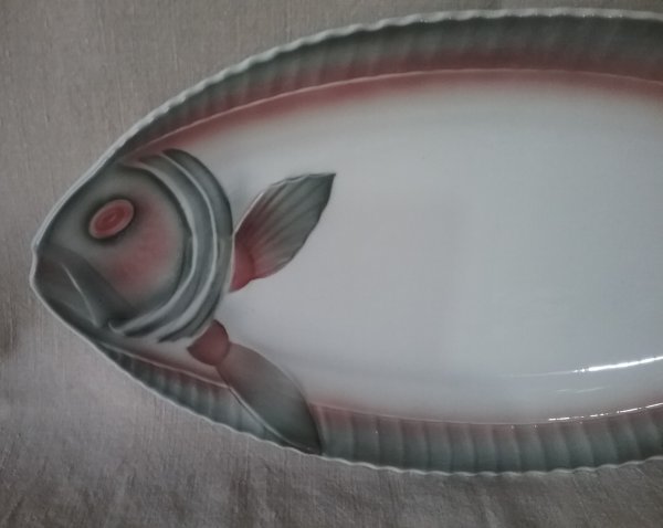 Plat a poisson / vintage / Sarreguemines / n°9033