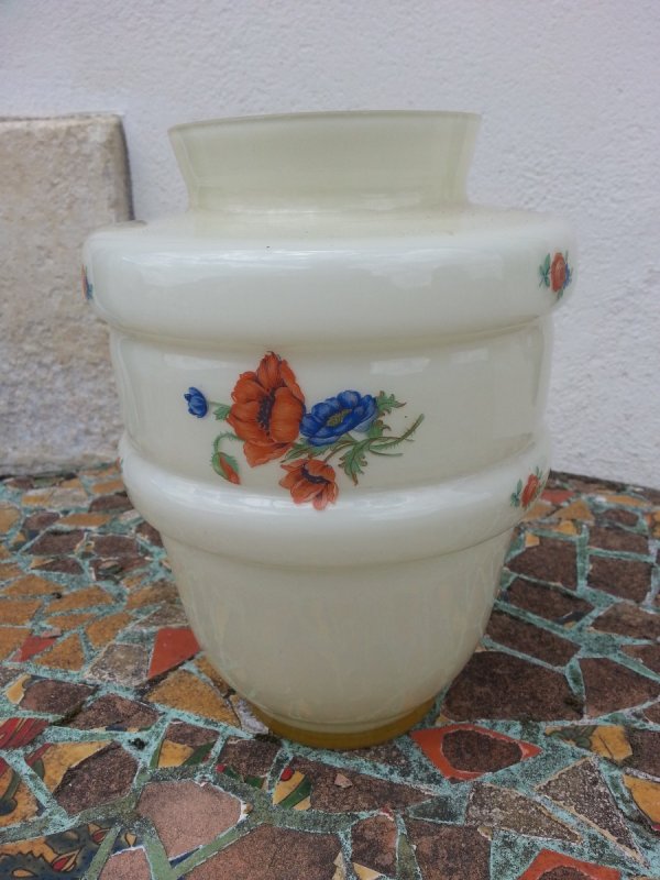 Ancien vase en opaline n°429