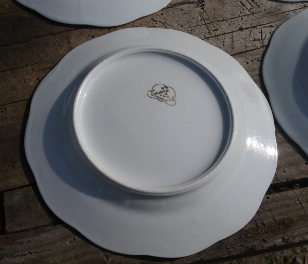 Lot 6 assiettes a dessert / Limoges / n°8991