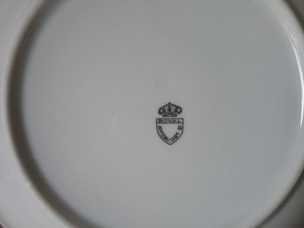 Saladier / porcelaine royal / n°9019