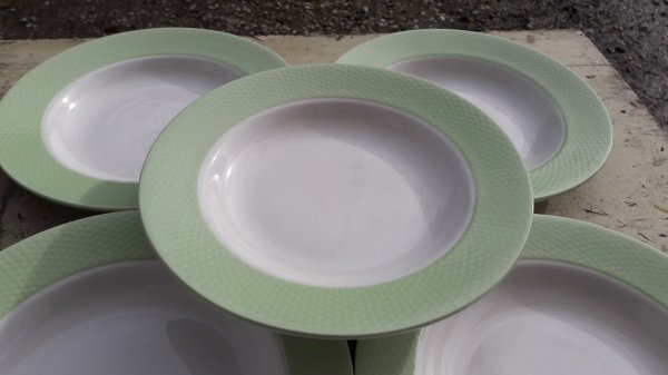 Lot 6 assiettes a soupe / Vintage / Vert / n°3708