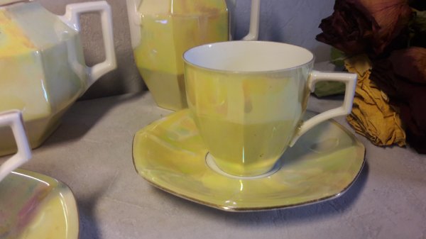 Service a café vintage / Jaune / Porcelaine / n°5097