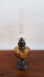 Ancienne lampe a pétrole n°5808