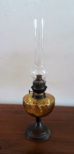 Ancienne lampe a pétrole n°5808